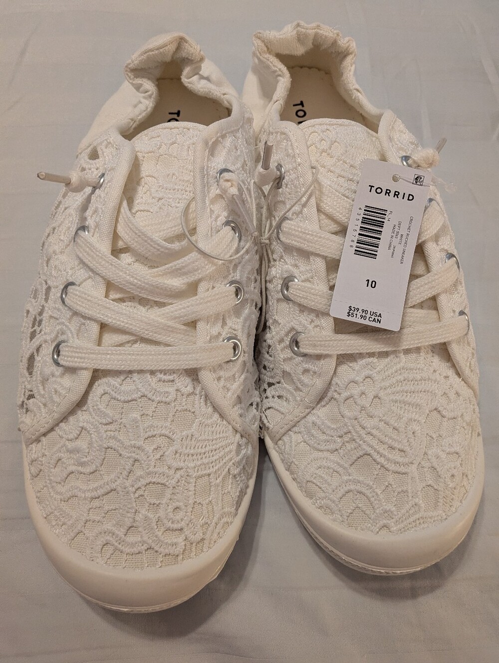 torrid White Lace-Up Floral Lace Sneakers